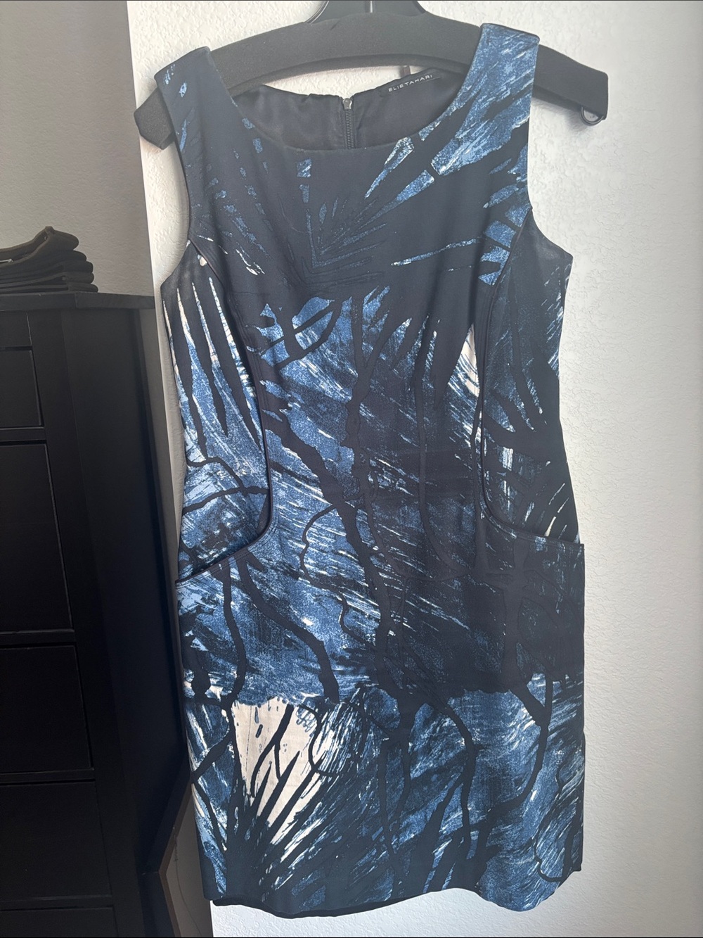 Elie Tahari Navy and White Abstract Sheath Dress